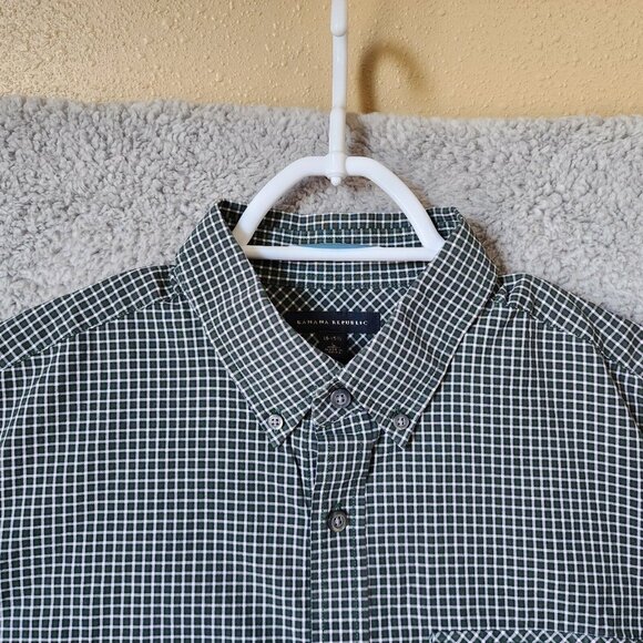 Banana Republic Green Mini Check Gingham Long Sleeve Button Down Shirt Size L - Picture 2 of 15